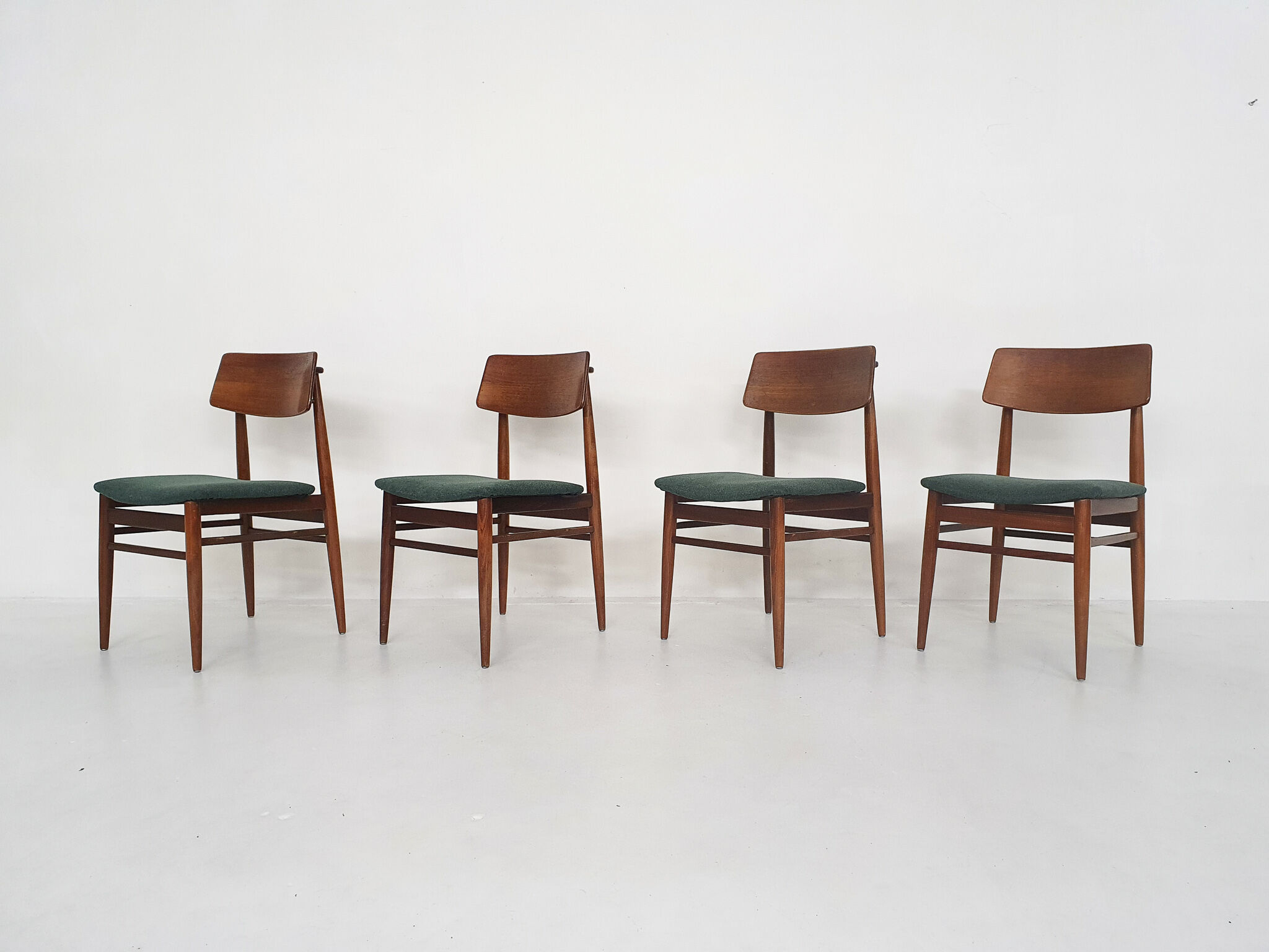Set of four teak dining chairs by Topform, The Netherlands 1960's