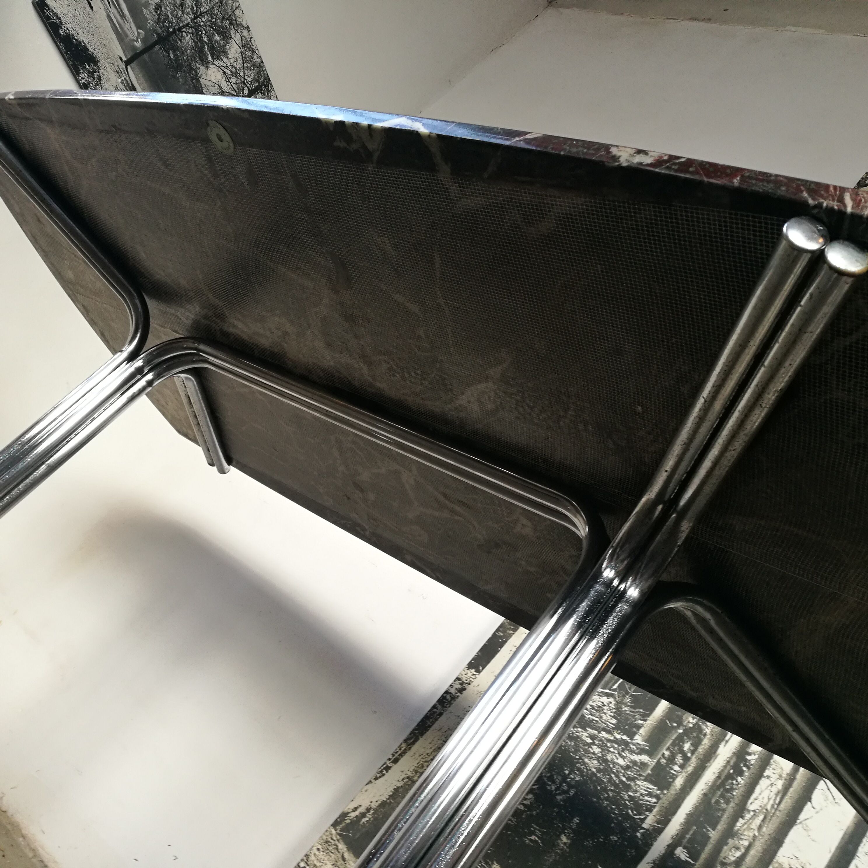 Table, chrome foot, red marble