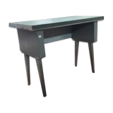 Metal desk