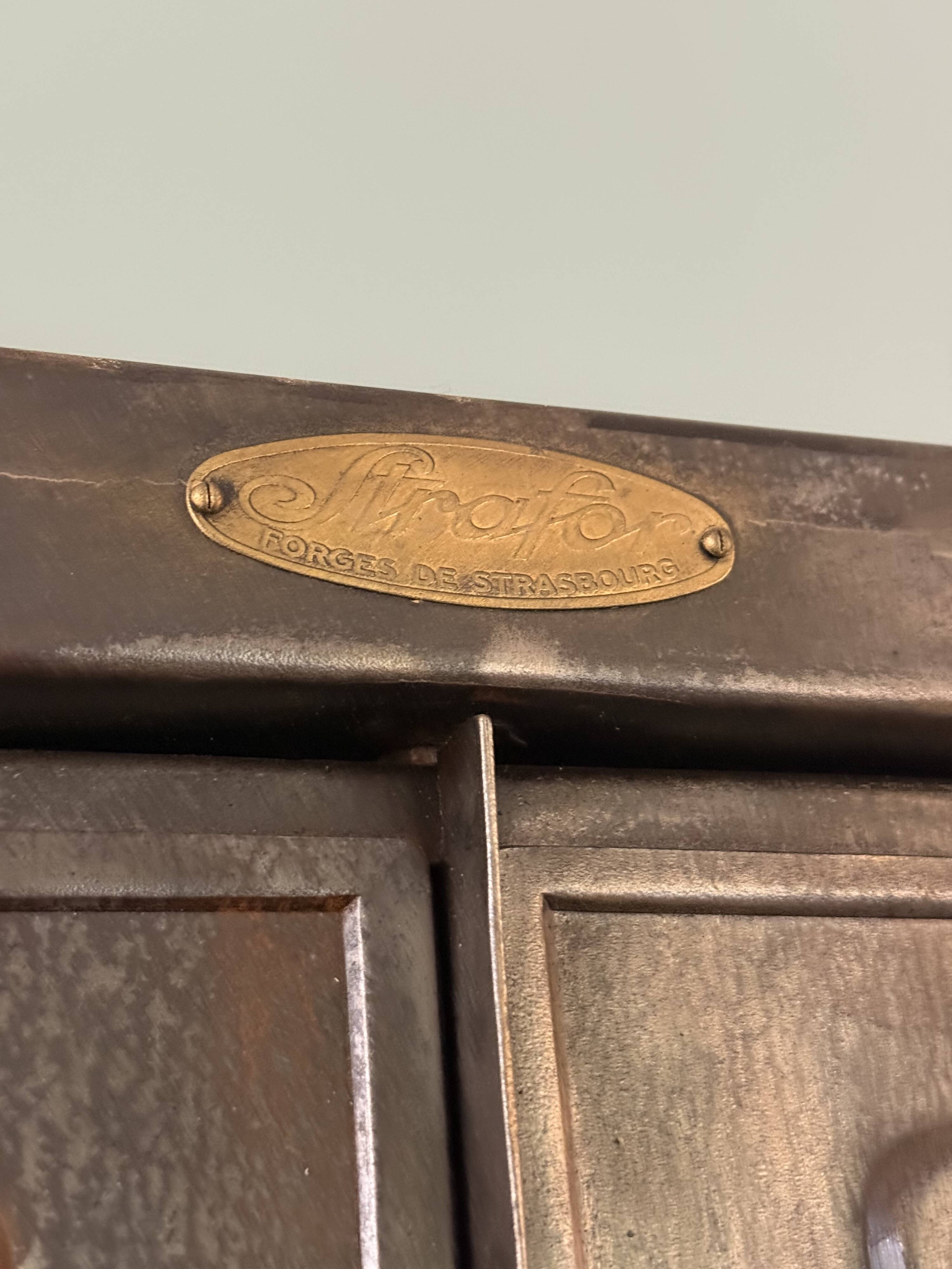 Strafor furniture 40 flaps - Exceptional