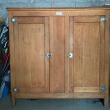Armoire frigorifique en chêne