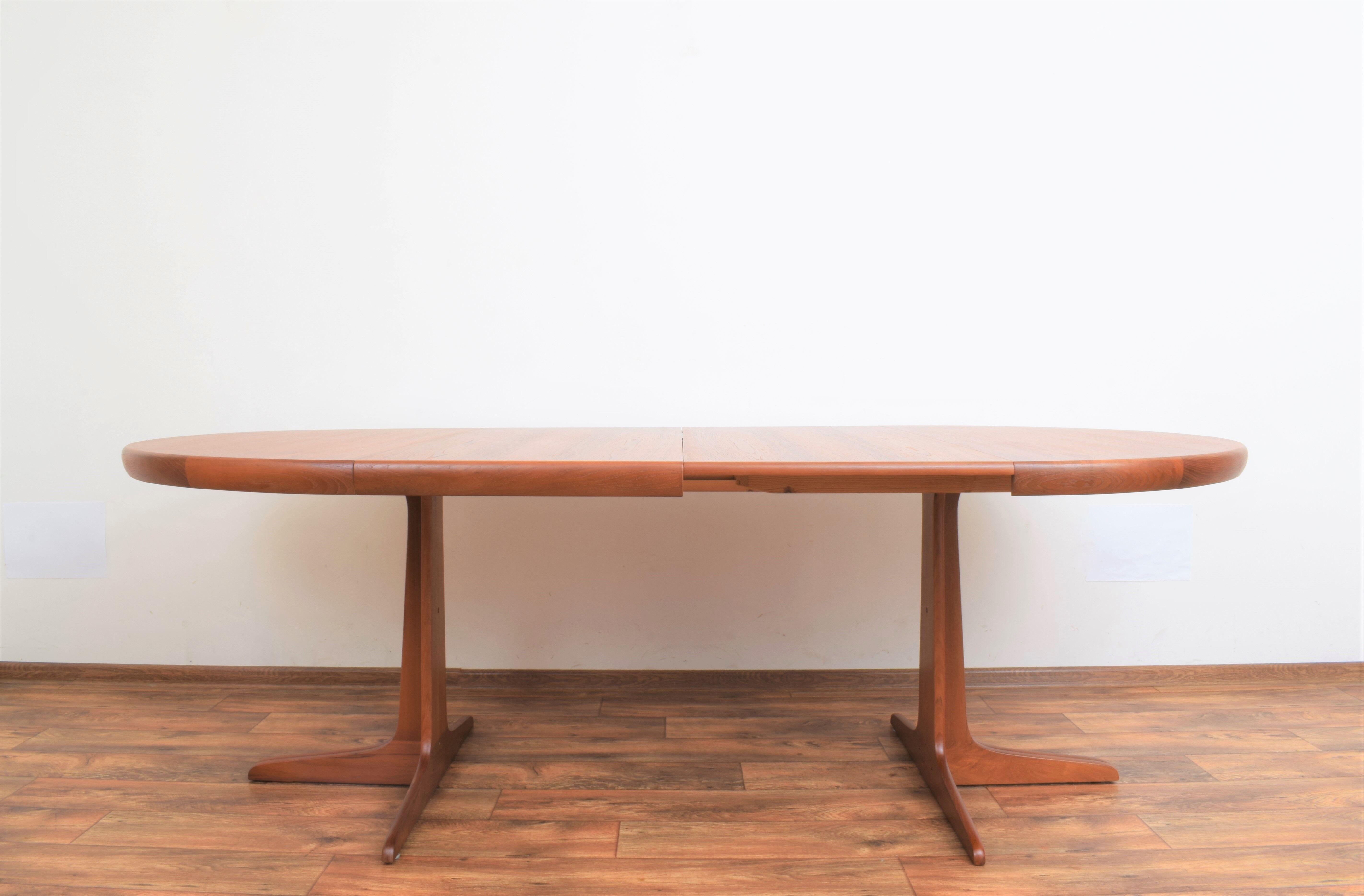 Teak extendable dining table from VV Møbler Spøttrup, 1960