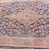 Hand-knotted Kashan rug