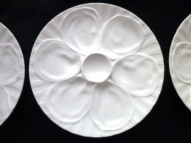 6 Pillivuyt white porcelain oyster plates