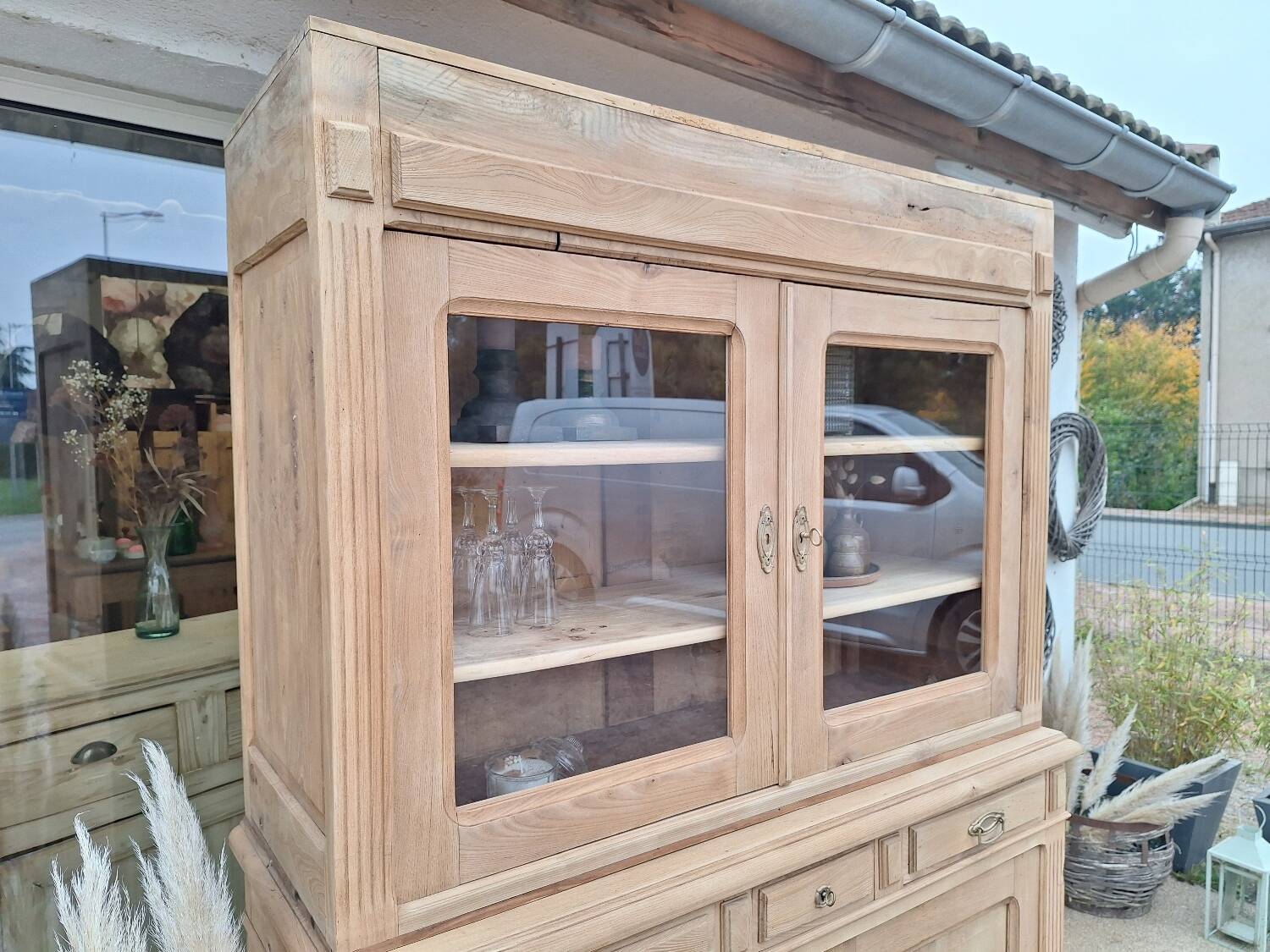 Solid oak dresser