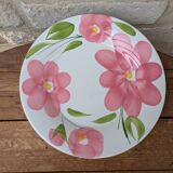 Round serving dish with hand-painted pink flowers in San Marciano ceramic.
