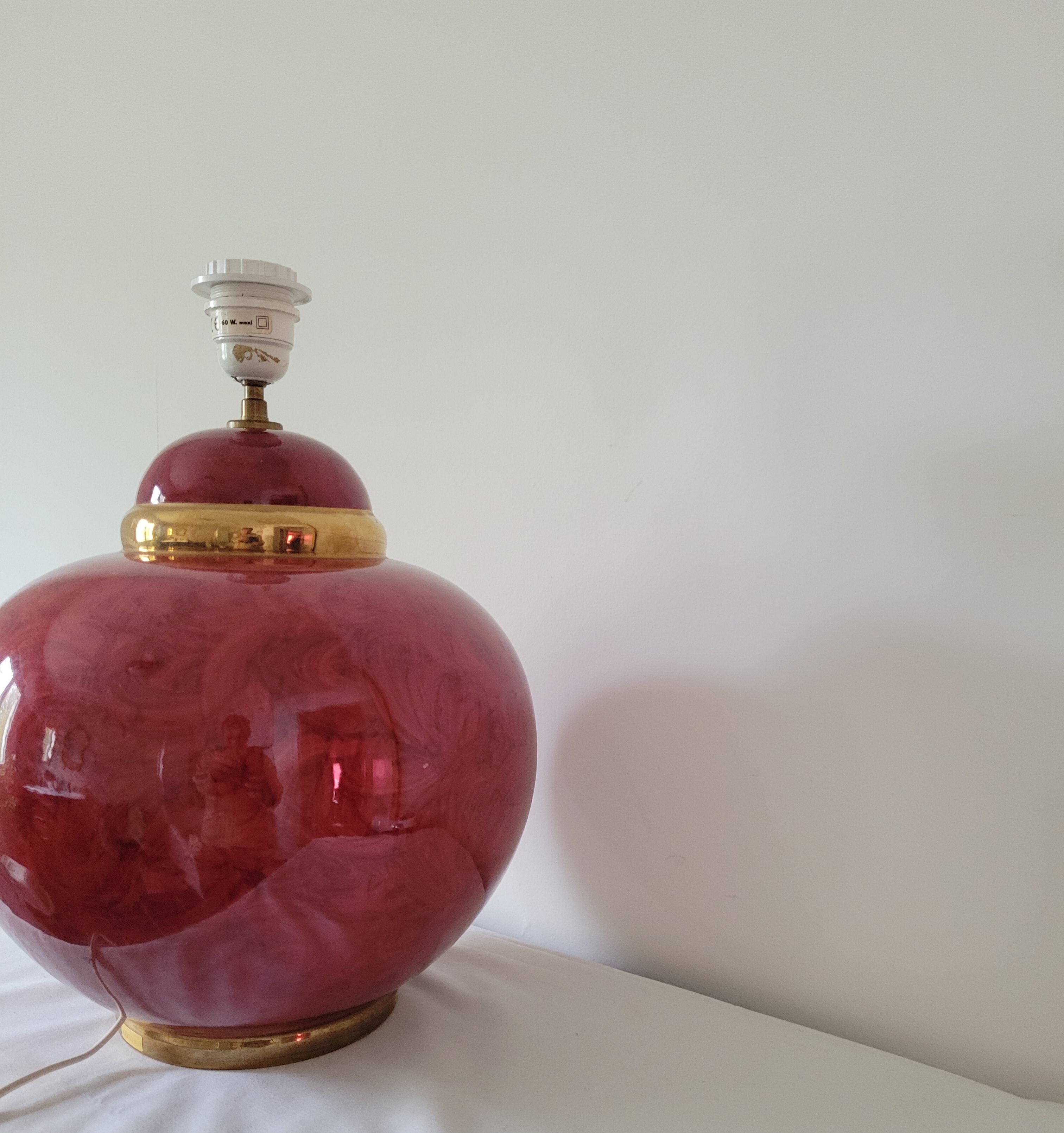 Rondo lamp by Kostka in cracked ceramic