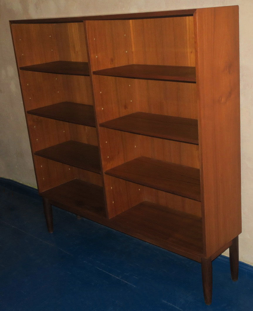 Mid century danish teak bookshelf 1960s