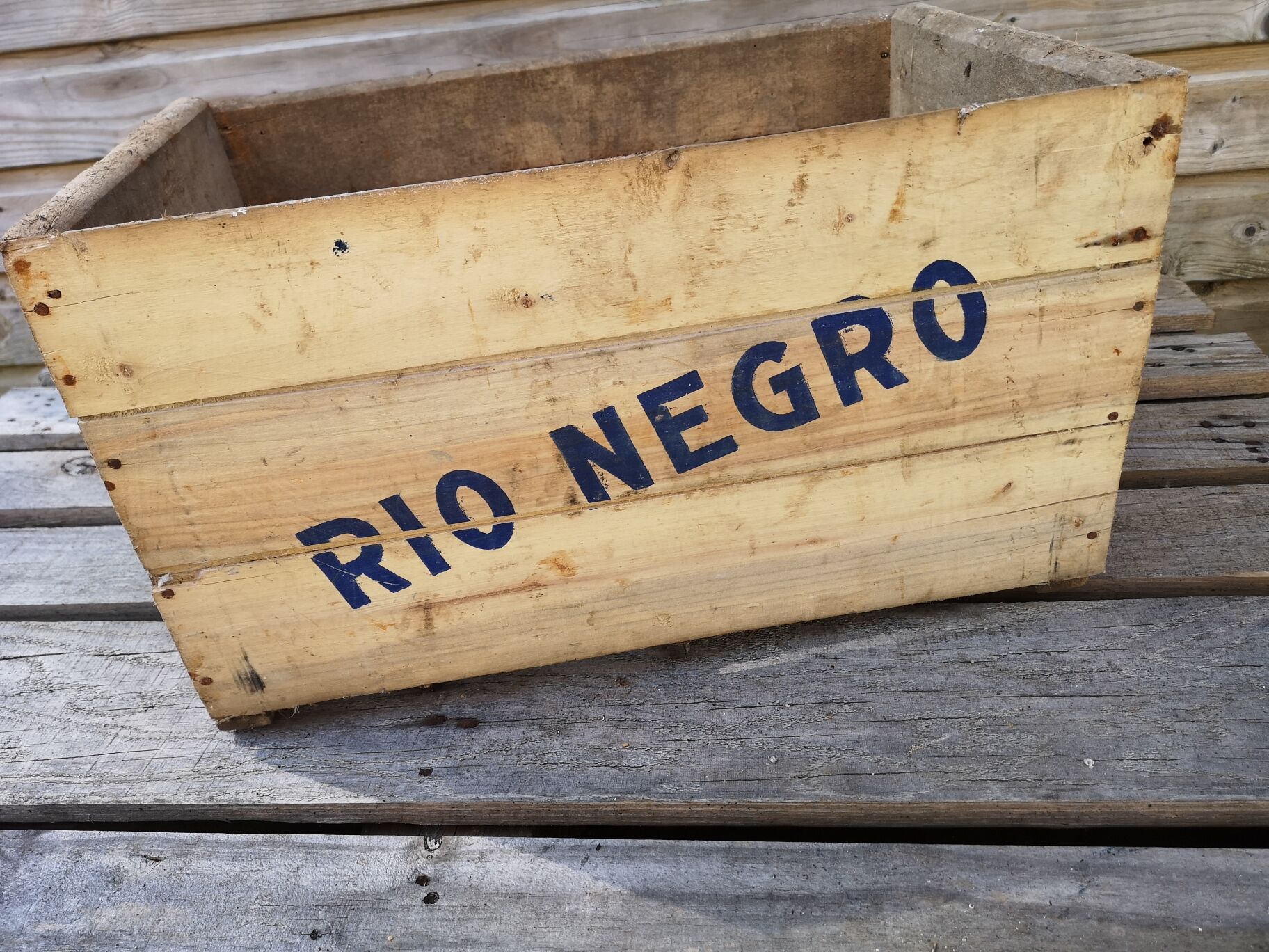 Wooden case armada vintage Manzanas