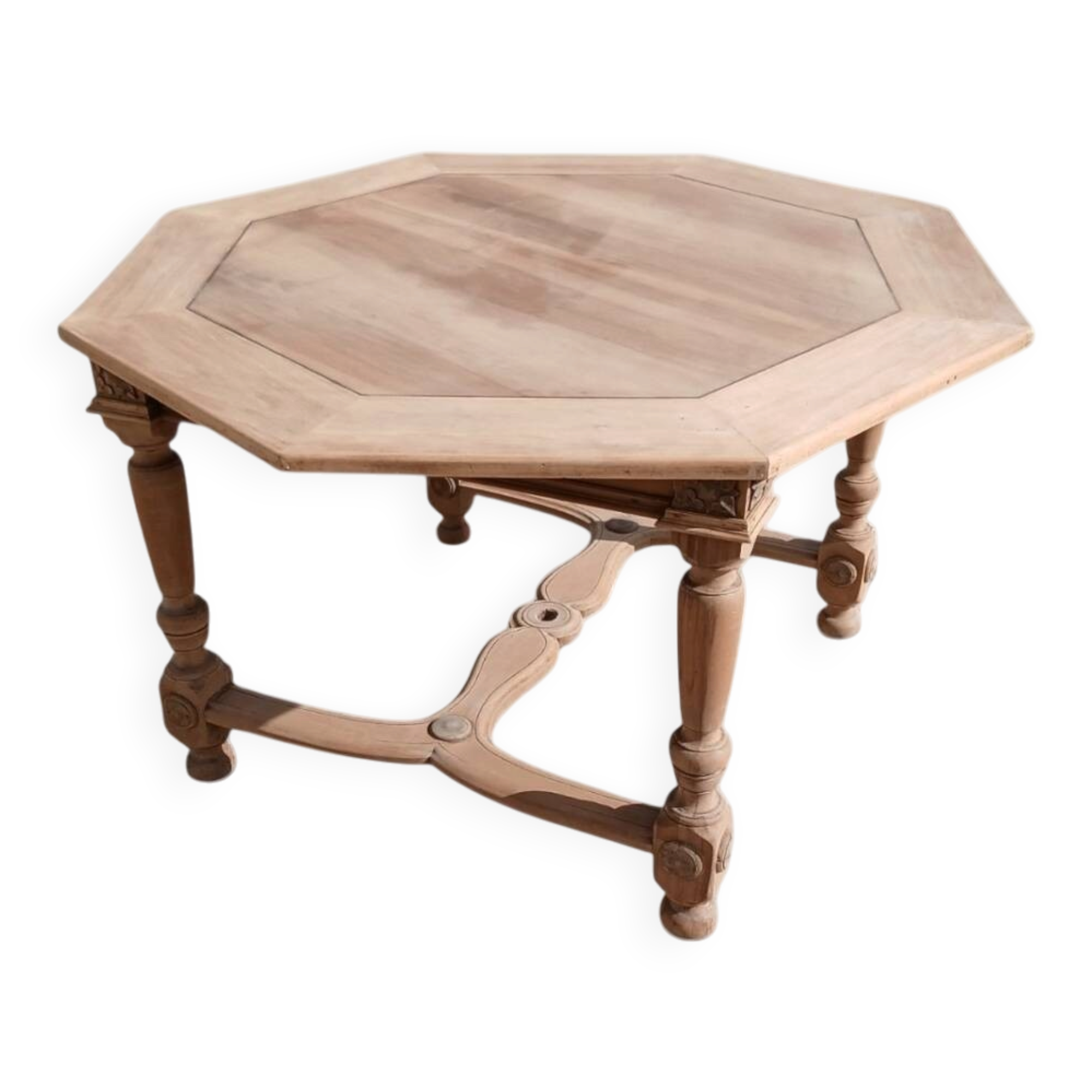 Table de style Louis XIII,  1850S