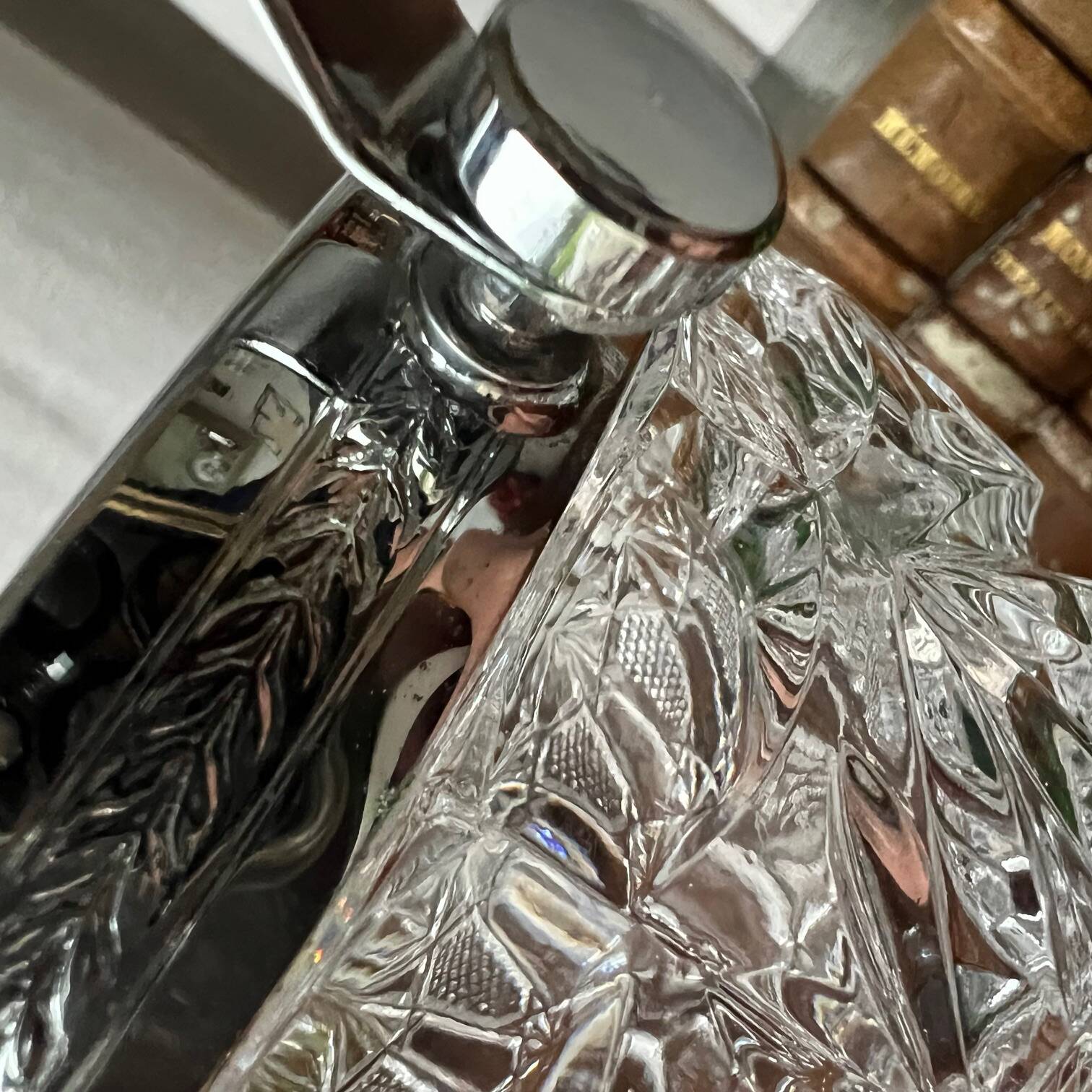 Crystal ice bucket or ice cube tray