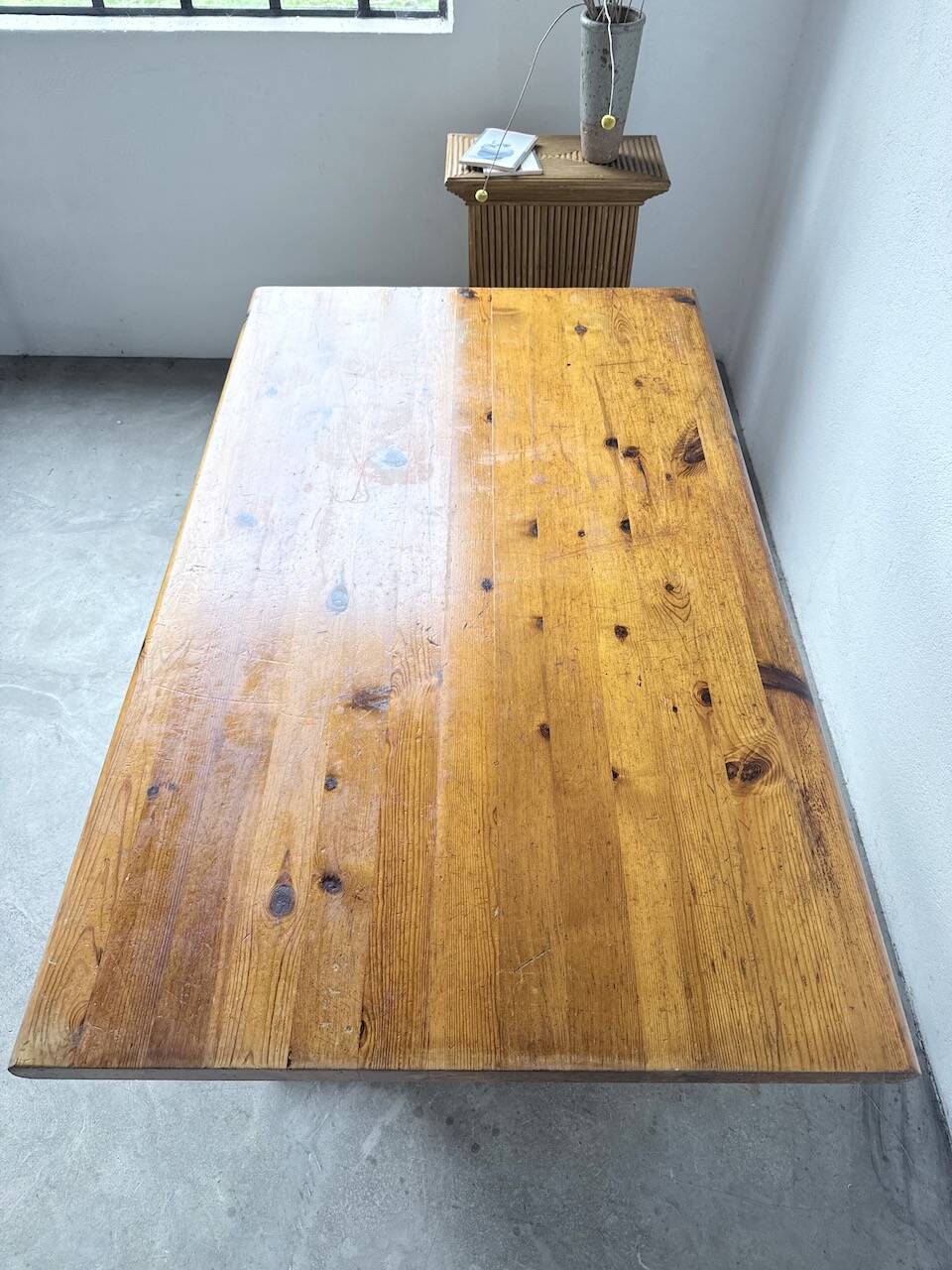 Mountain furniture table made of solid pine