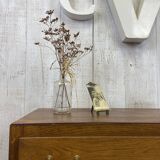 Chest of drawers with compass feet
