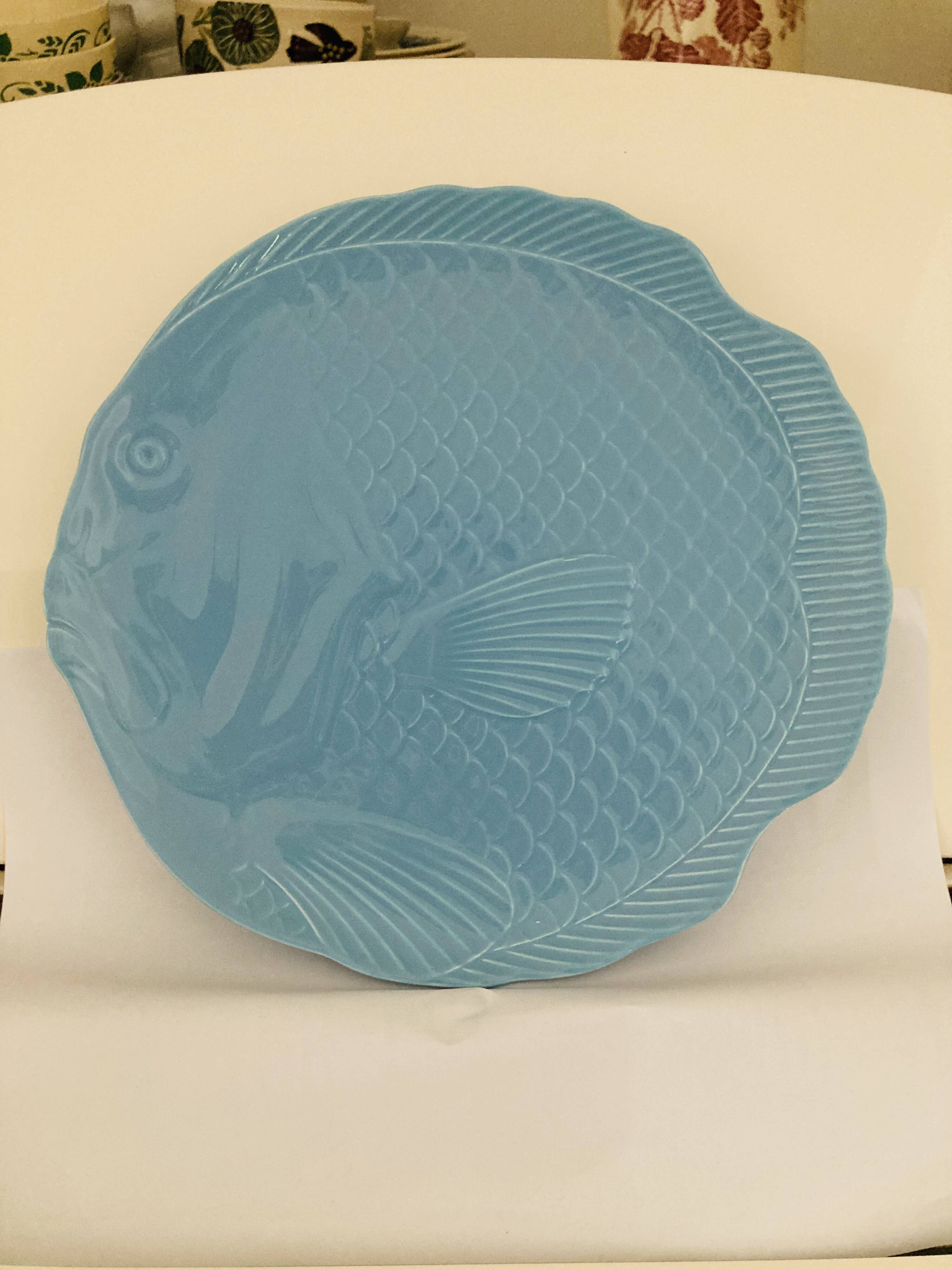 Set of two plates, fish, vintage Salins les Bains