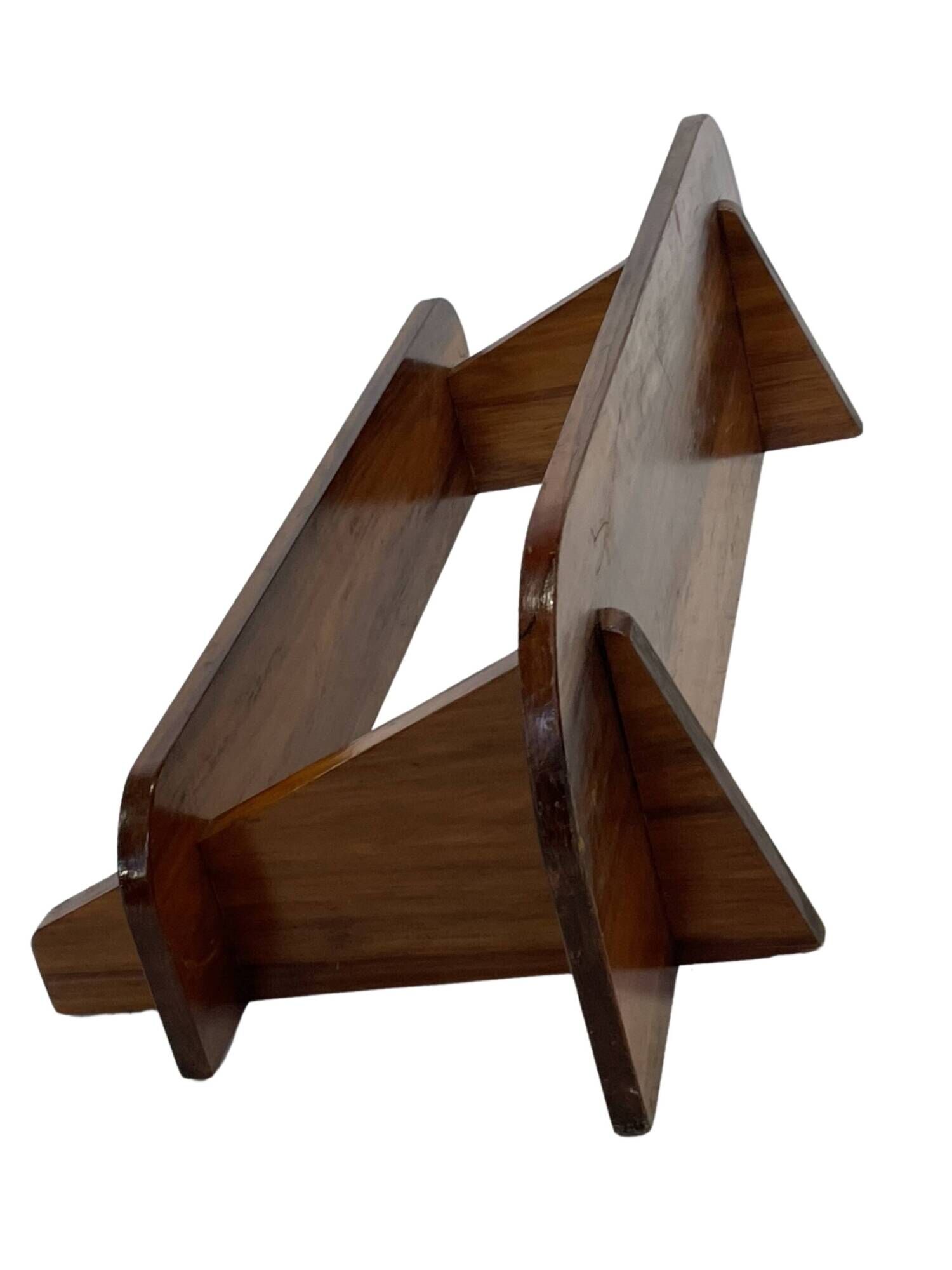 Vintage wooden wall shelve rack bookshelf in wood minimalist