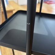 GUBI Console en marbre noir et blanc