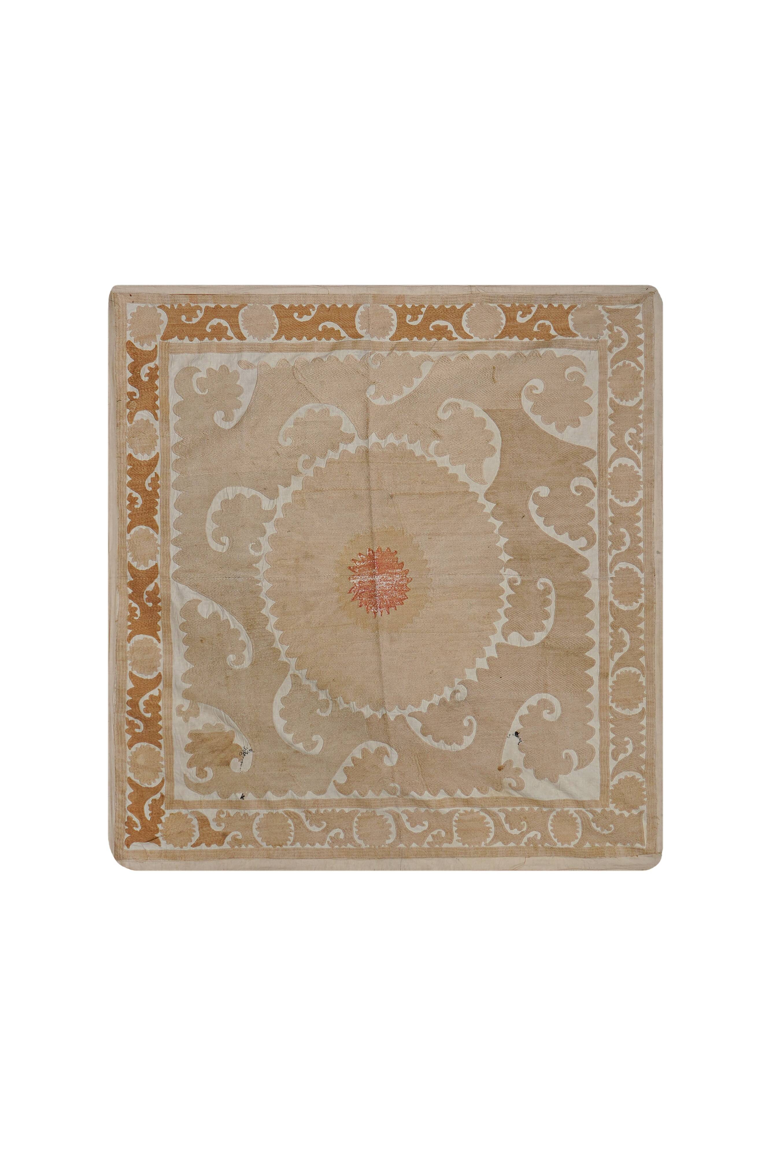 Vintage Turkish hand-knotted rug 141x146 cm