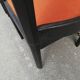 Chaises design graphique brutaliste 1970
