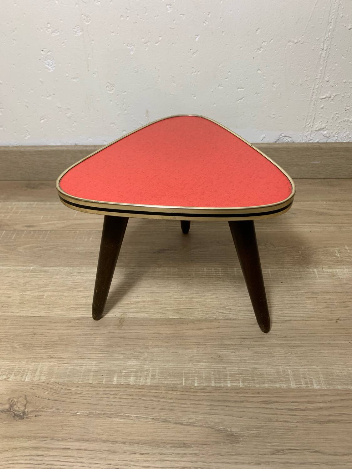 Vintage triangular plant holder