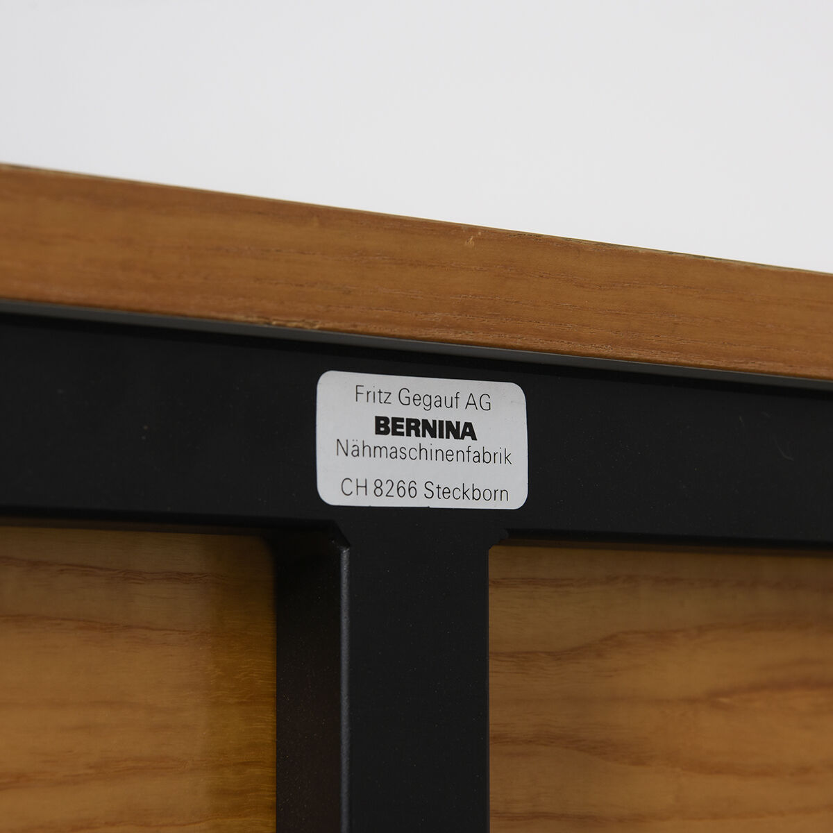 1960 office in metal and wood