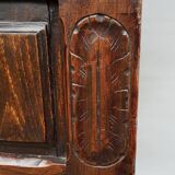 Armoire deux corps haut en retrait style Louis XIII