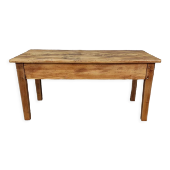 Farmhouse coffee table