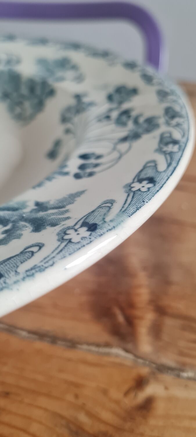 Service of 6 plates in iron earth