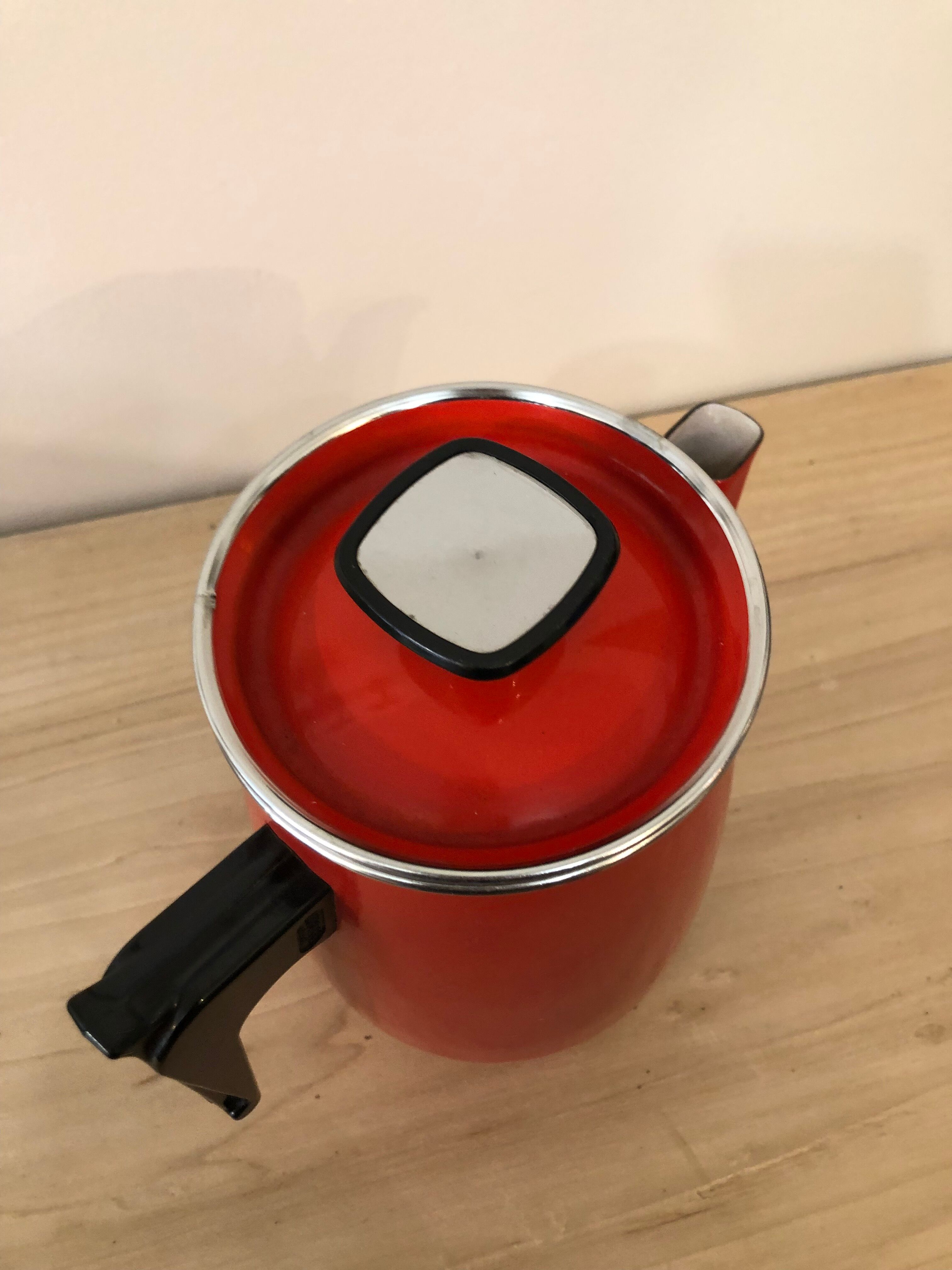 Red enamel coffee maker with filter