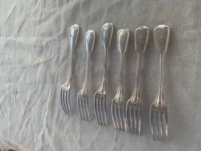 6 forks in vintage silver metal