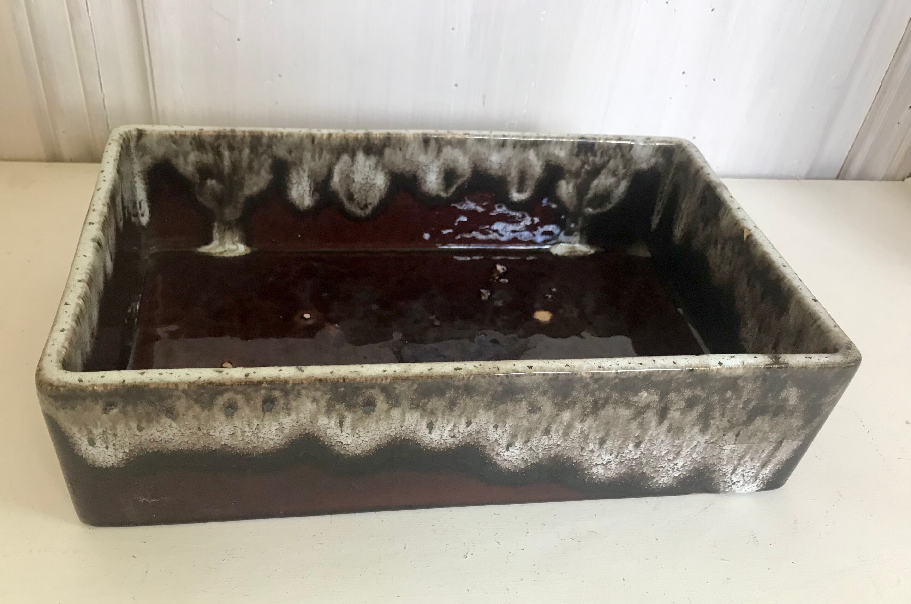 Vintage ceramic pocket