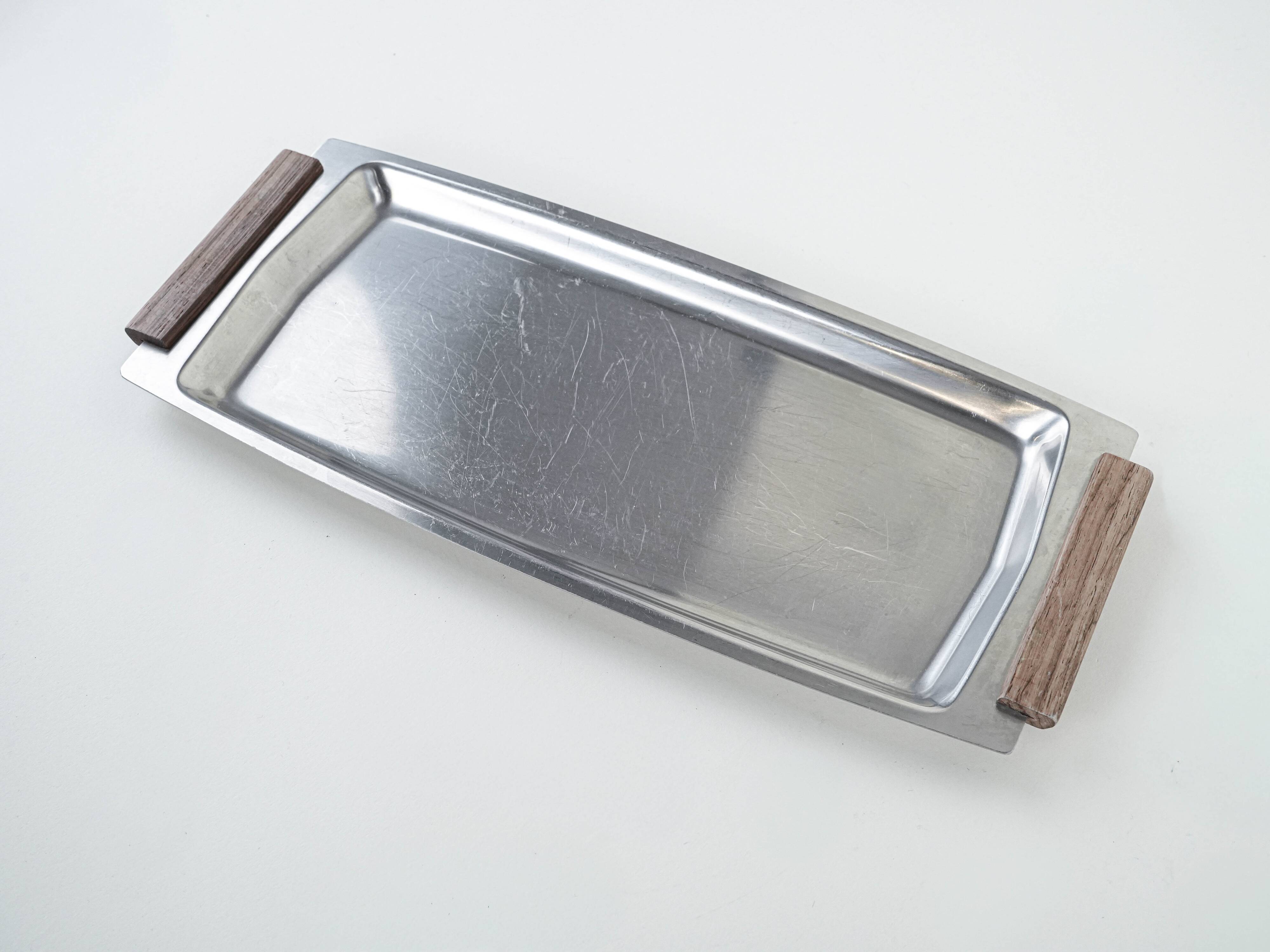 Plateau rectangulaire en acier inoxydable, design danois, années 1970, fabriqué au Danemark