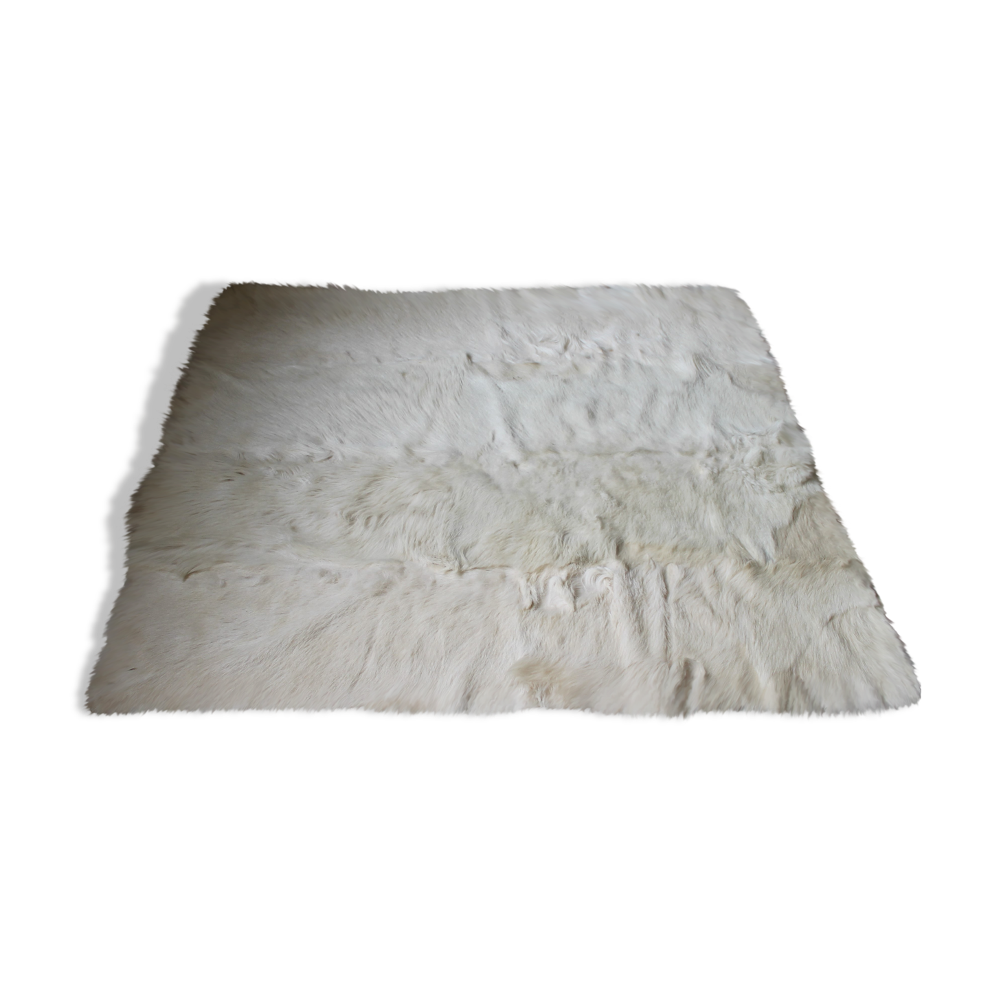 Vintage white goat skin 132 X 120 cm