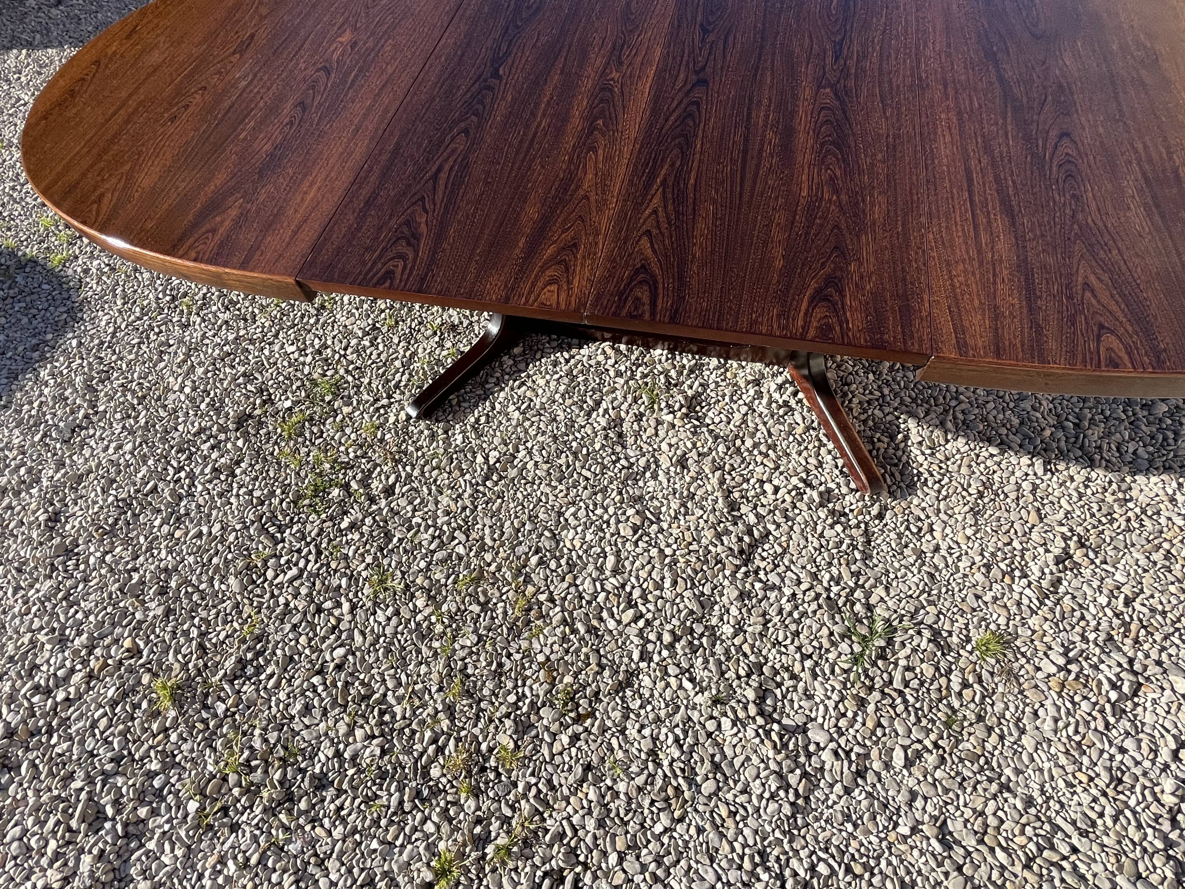 Vintage oval Baumann table in elm