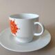 Lot 12 tasses à café et pot à lait en porcelaine Ak Kaiser années 70