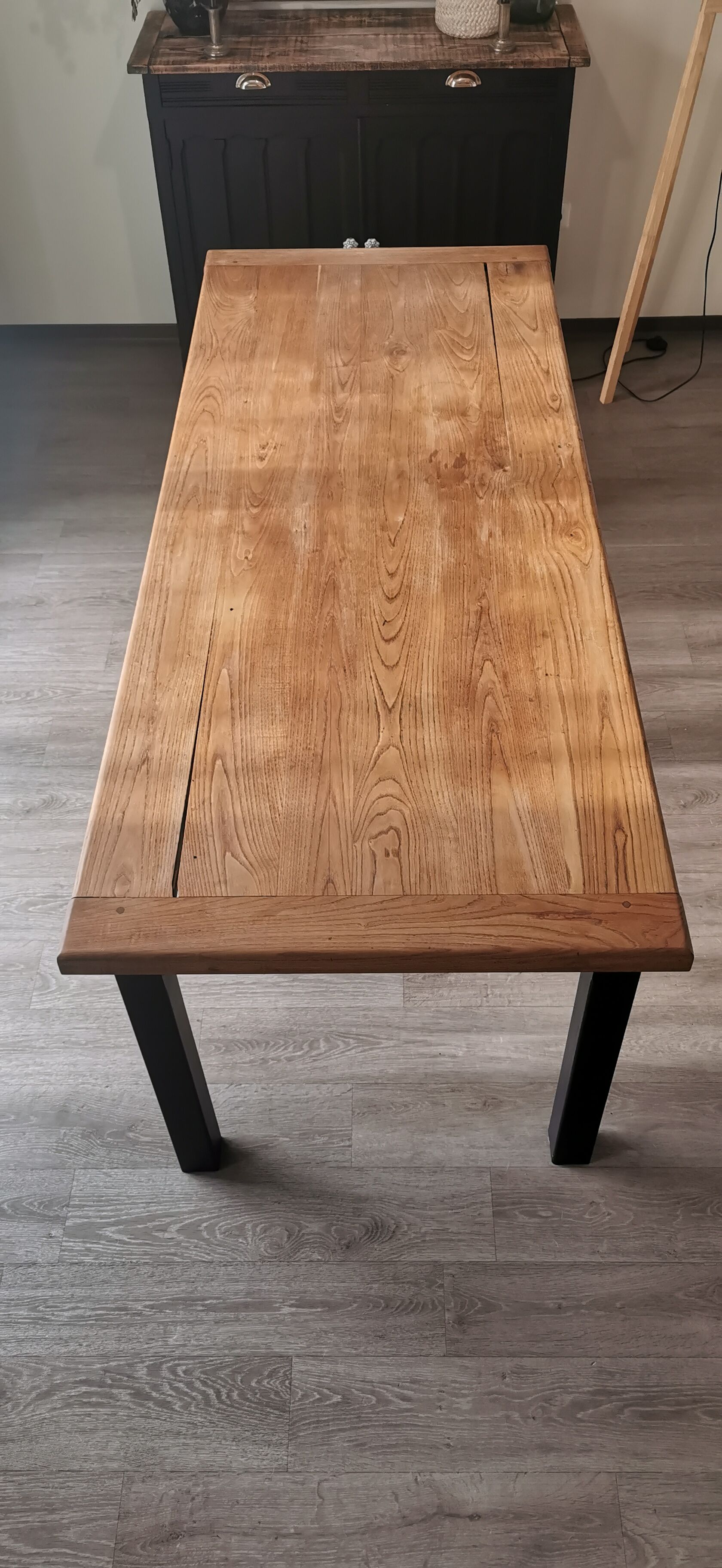 Farmhouse table