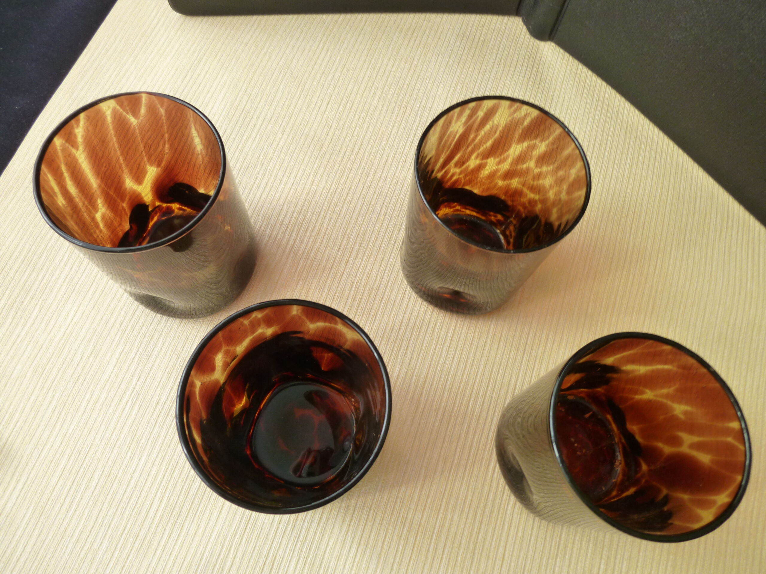 Set of 4 whiskey glasses in blown glass