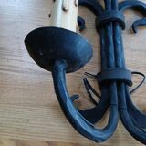 Paire d’appliques en fer forgé Lys de château Français