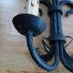 Paire d’appliques en fer forgé Lys de château Français