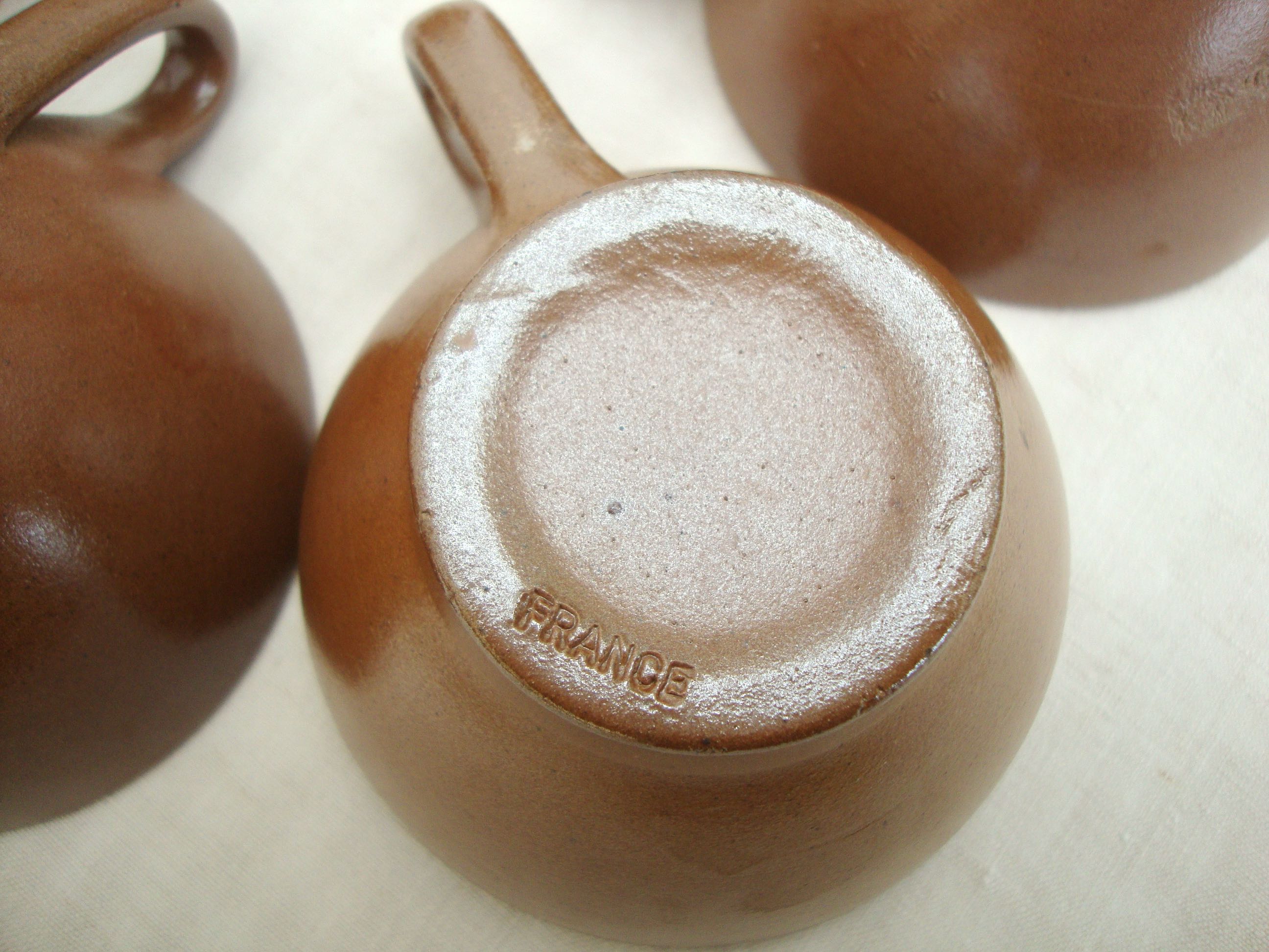 Set 6 cups or sandstone bowls