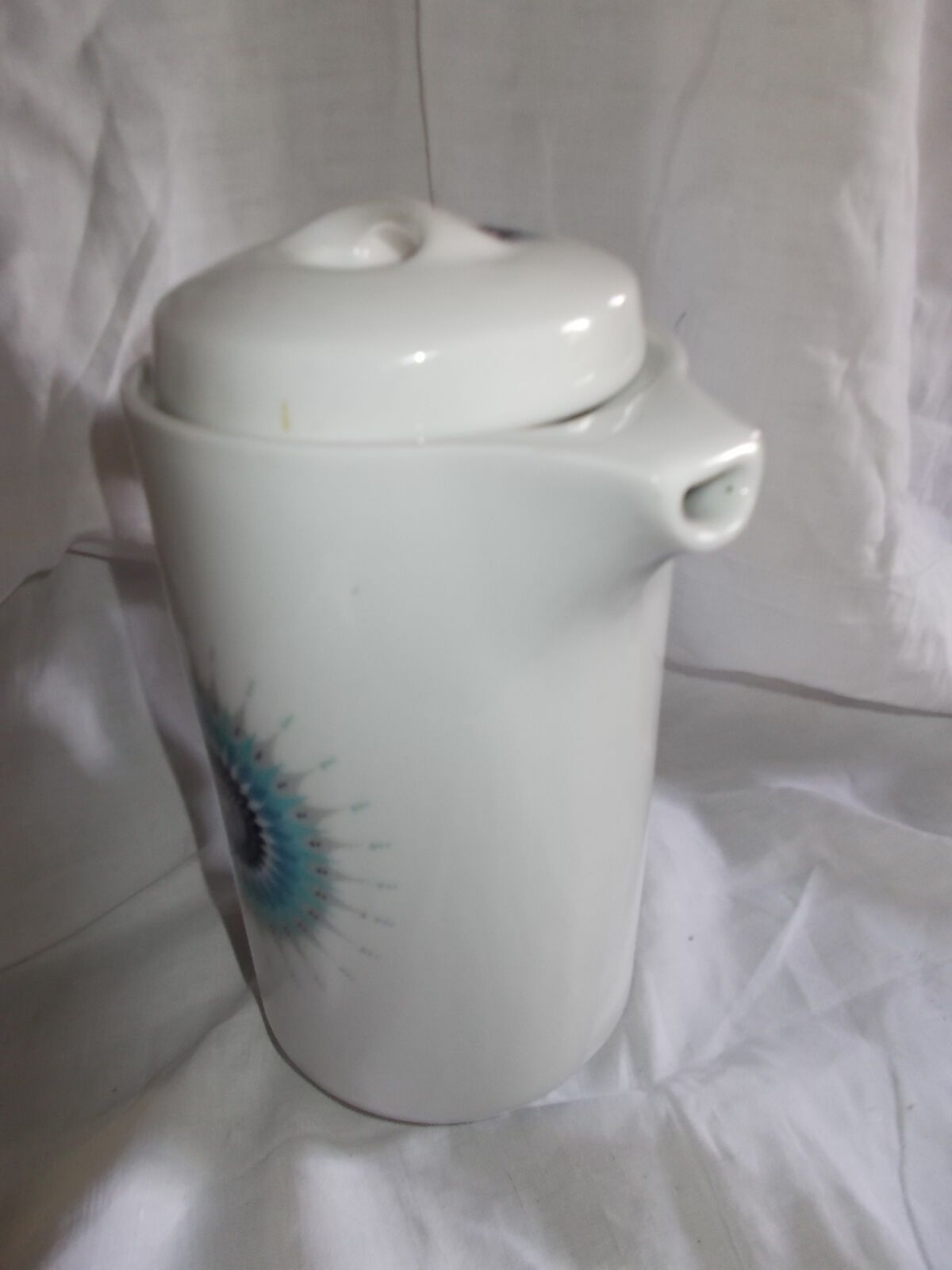 Berry's high porcelain coffee maker