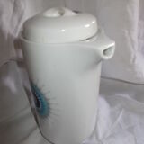 Berry's high porcelain coffee maker