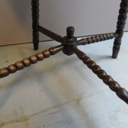 Table d’appoint Bobin en chêne vintage