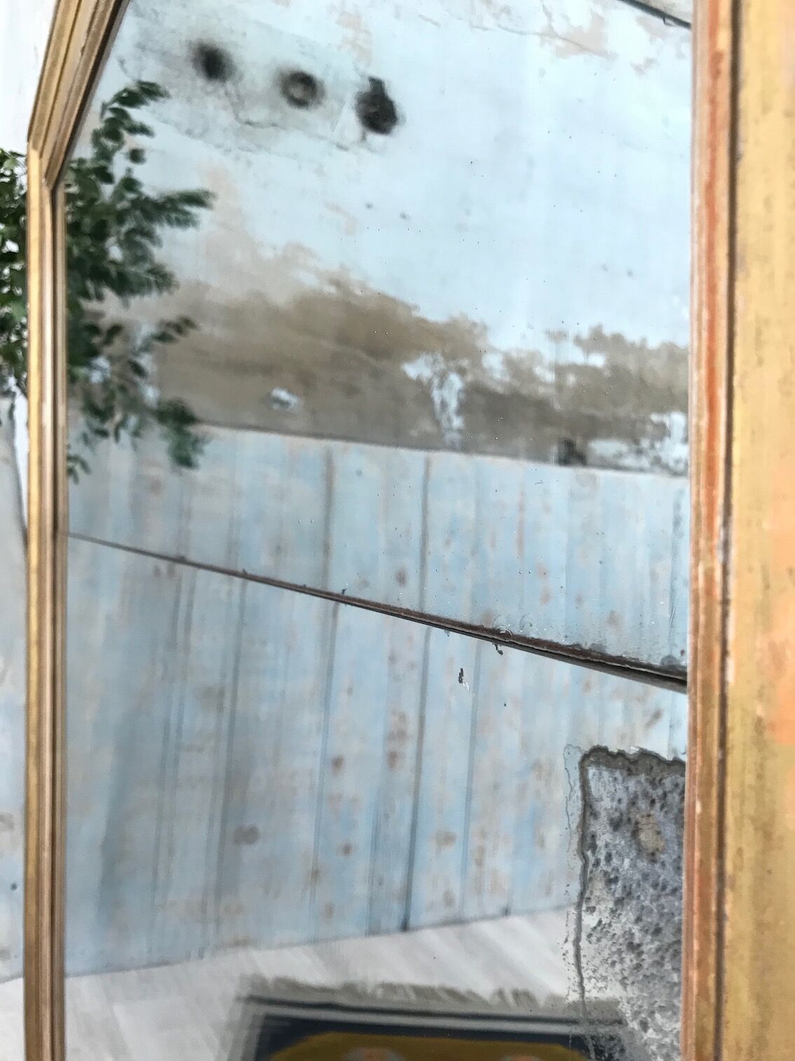 Golden rectangular mirror - 171x127cm