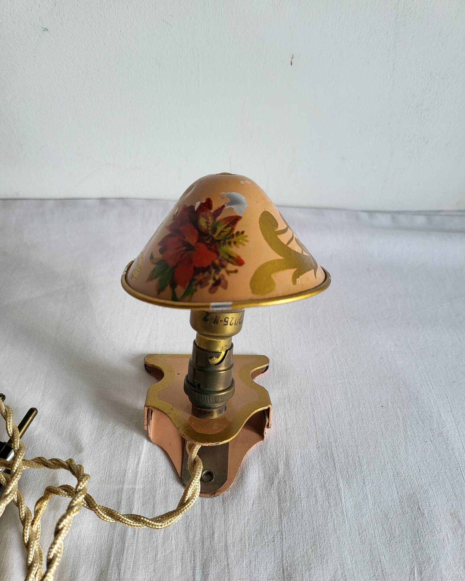 Ancienne Lampe à Pince Champignon Tole Vintage