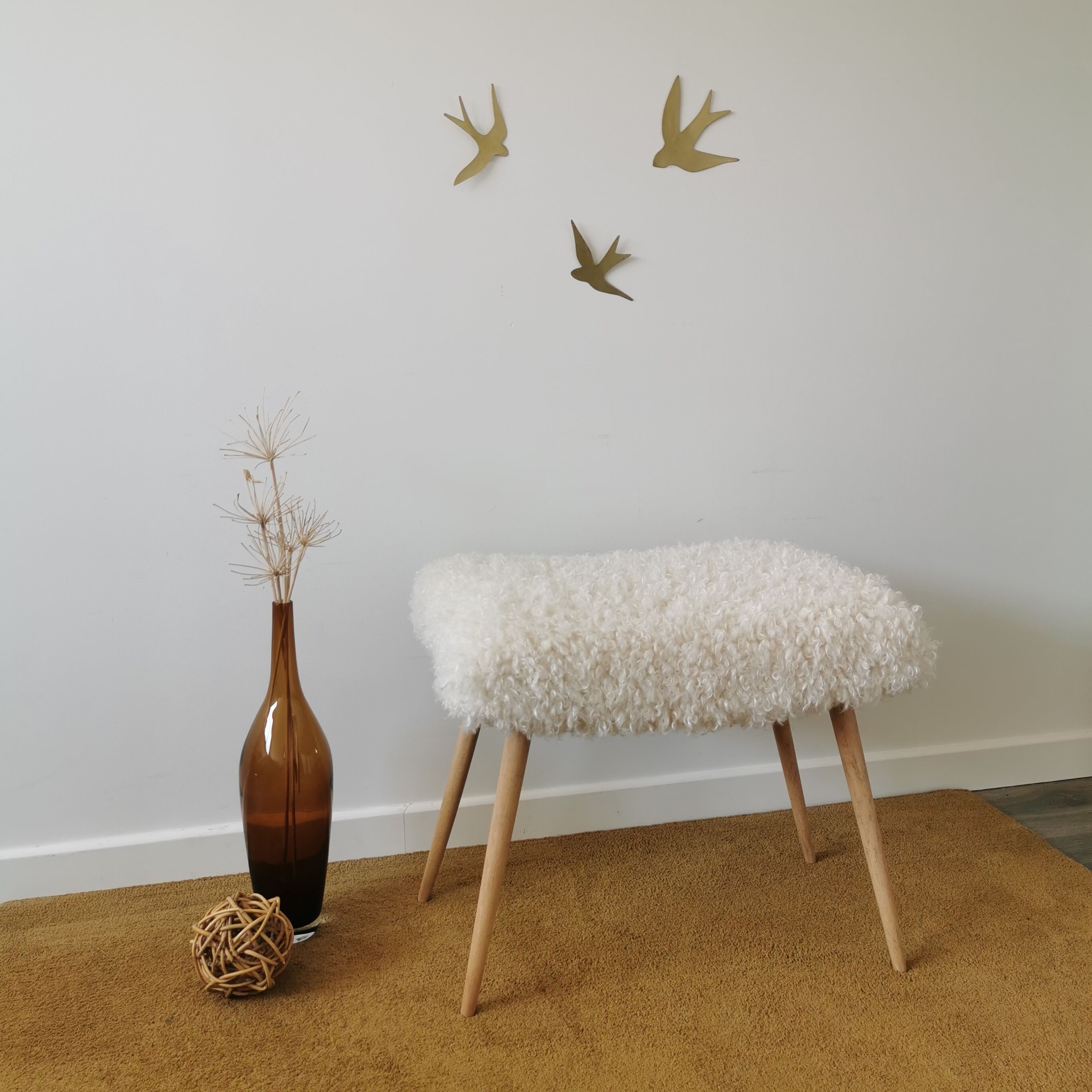 Scandinavian footrest