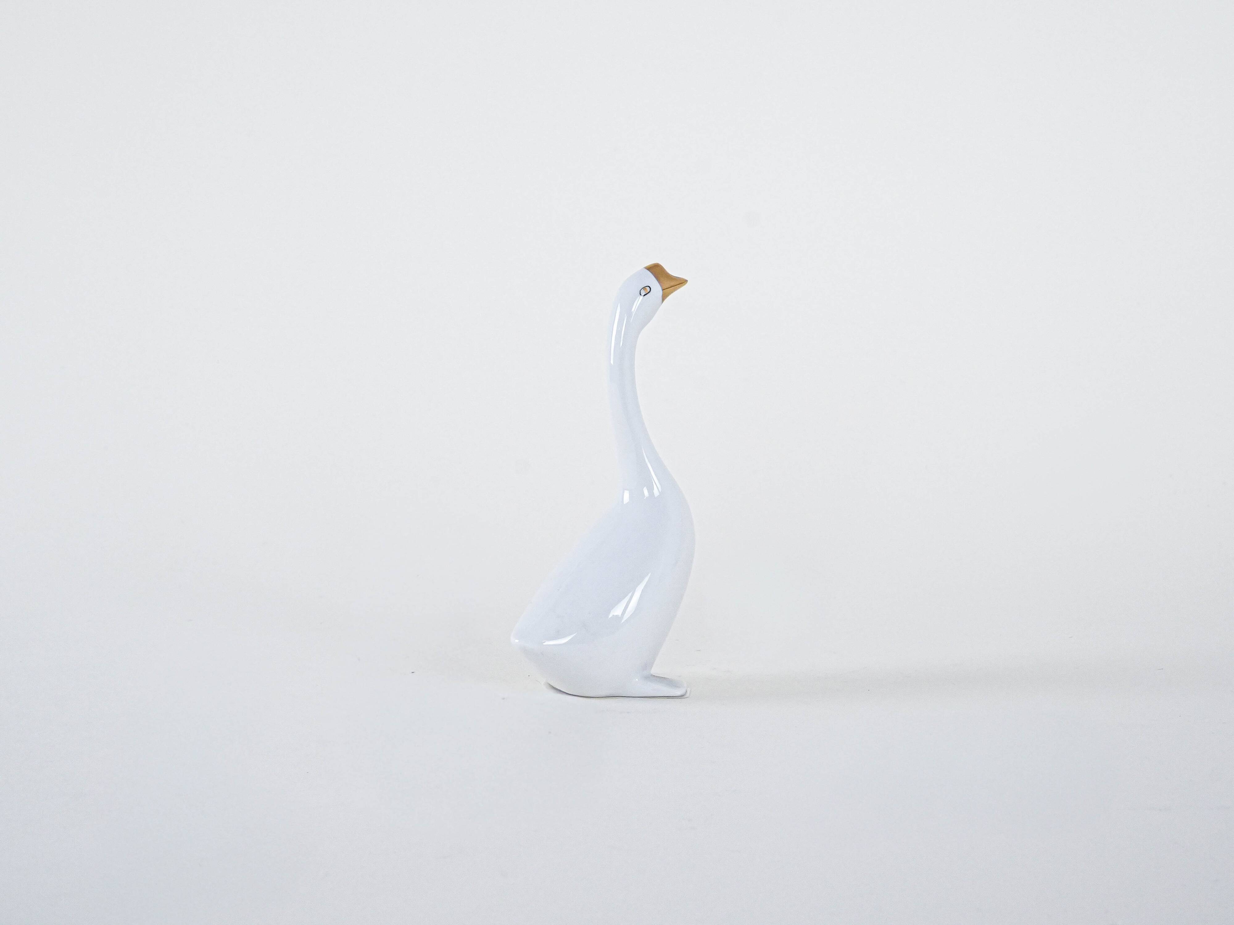 Porcelain goose figurine, Hungarian design, 1960s,manufactured by Holloháza