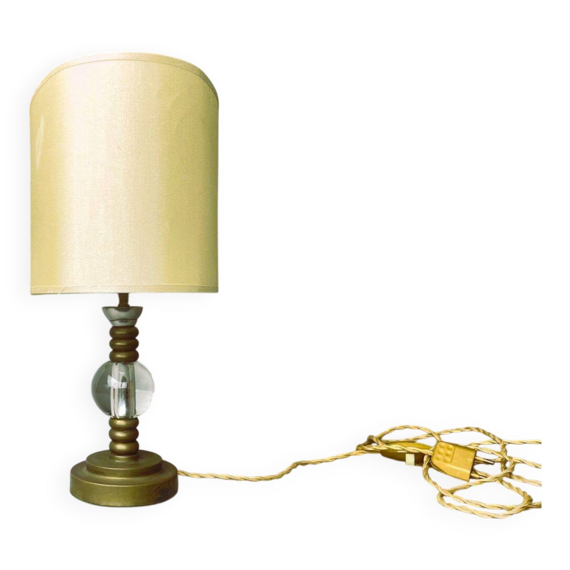 Mid century brass table lamp with silk cream oval lampshade 1960s