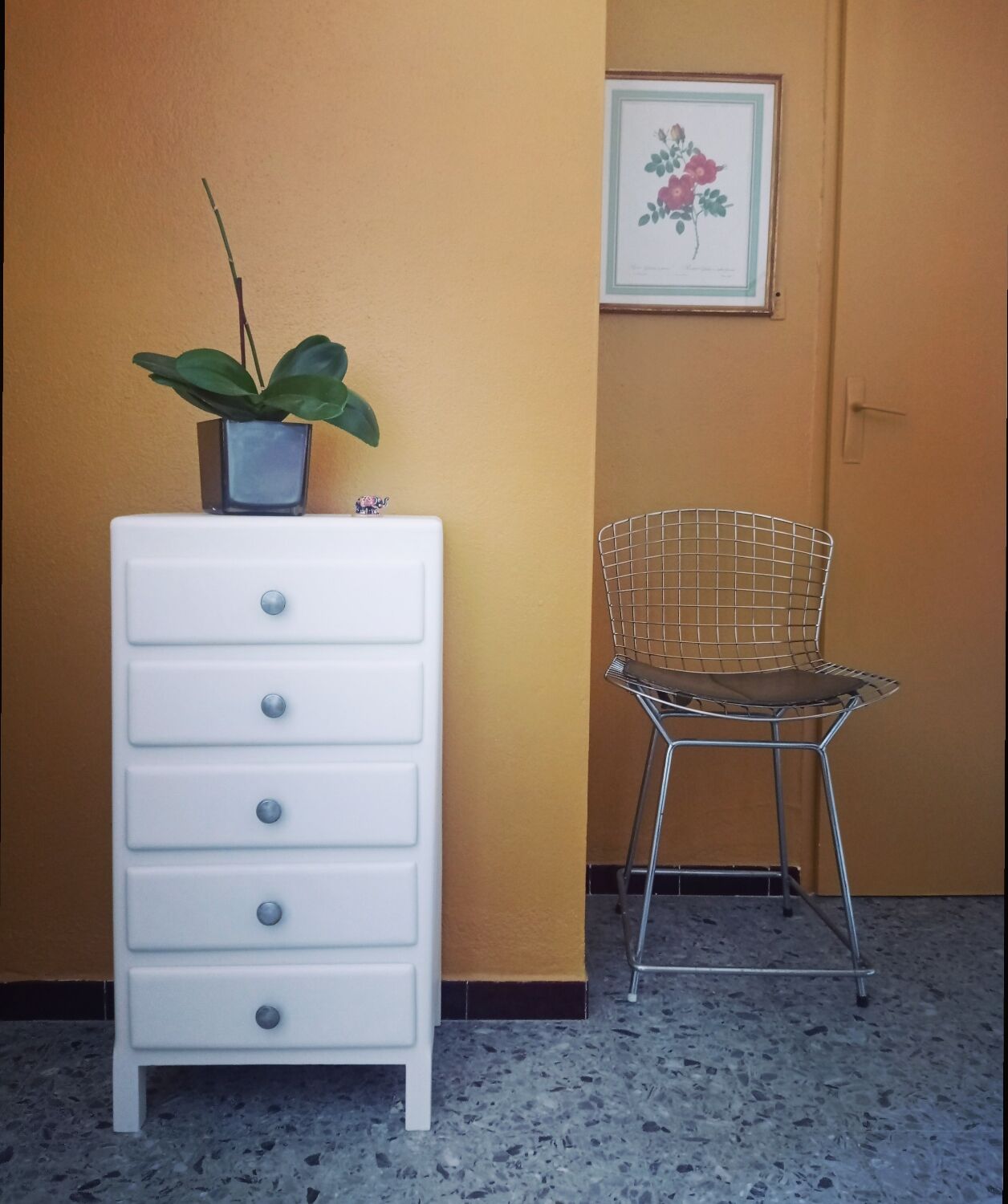 Vintage art deco ragpicker