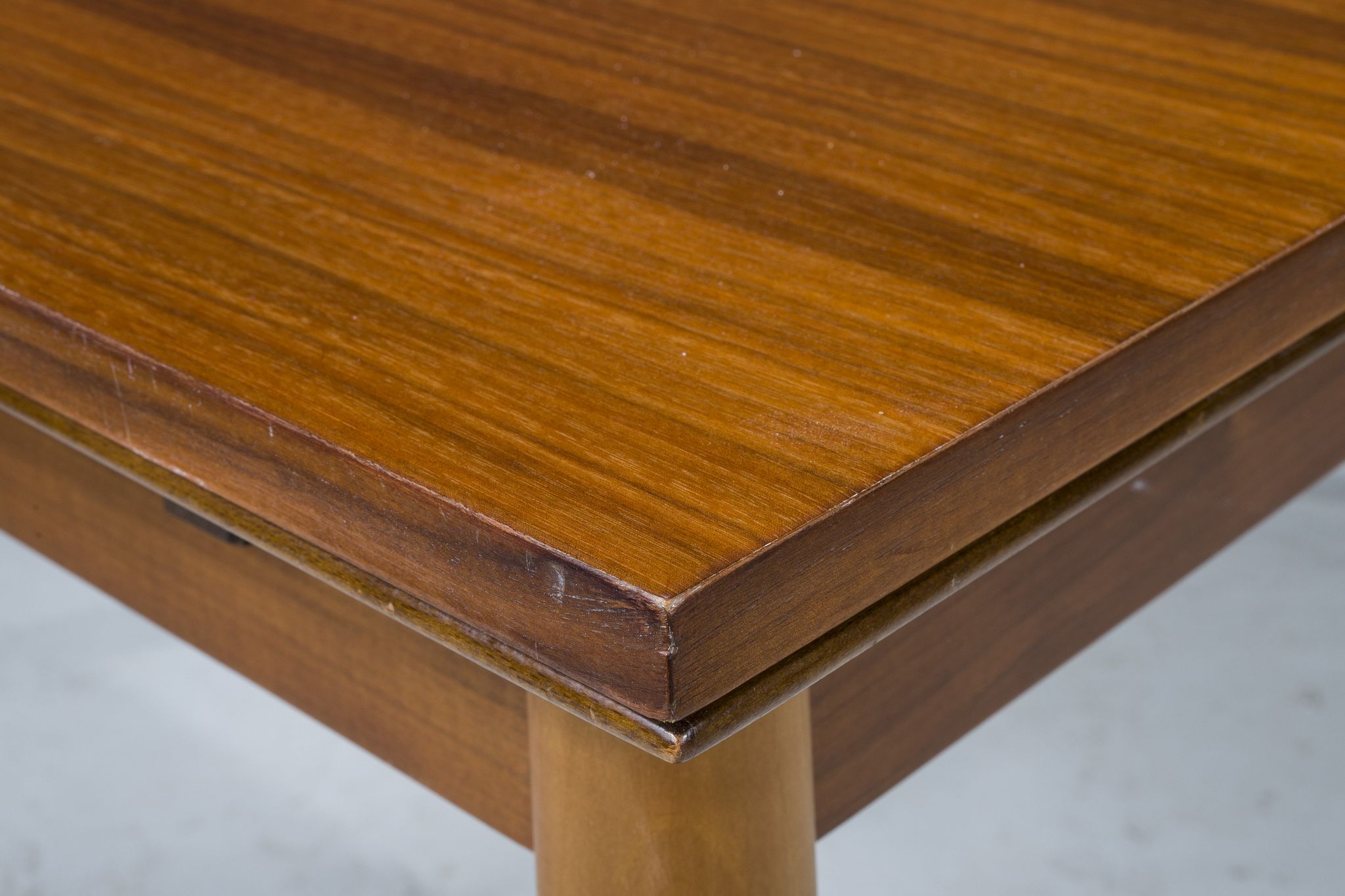 Table Lübke, 1960