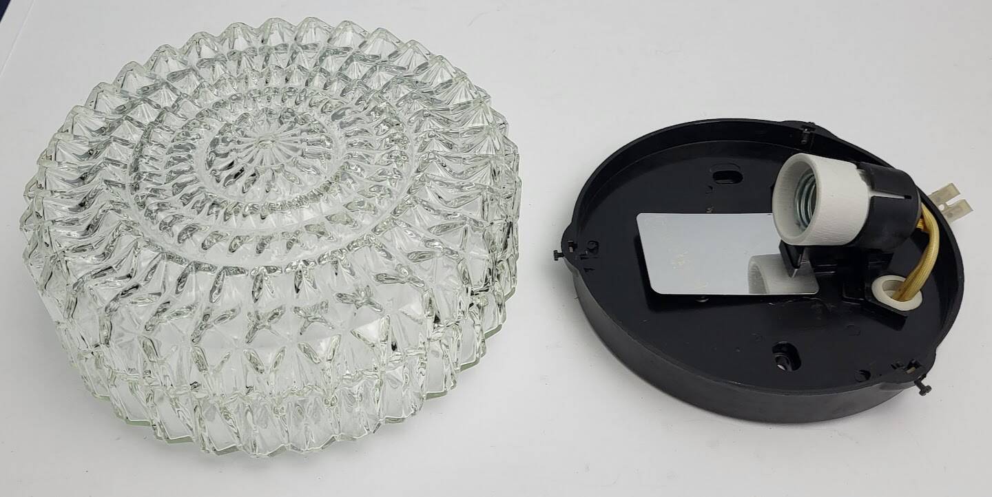 Ceiling light